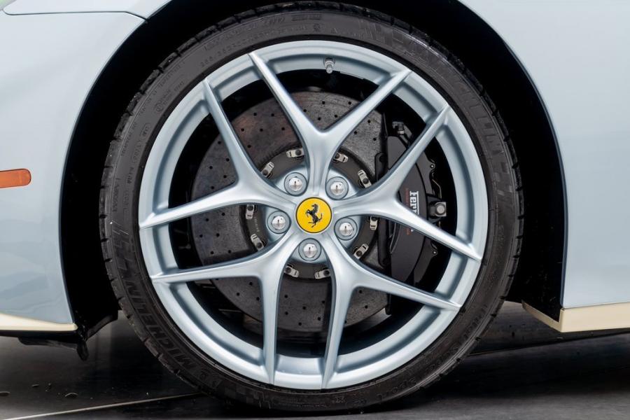 Колеса Ferrari F12berlinetta 70th Anniversary 2017 года  (фото 11 из 47)